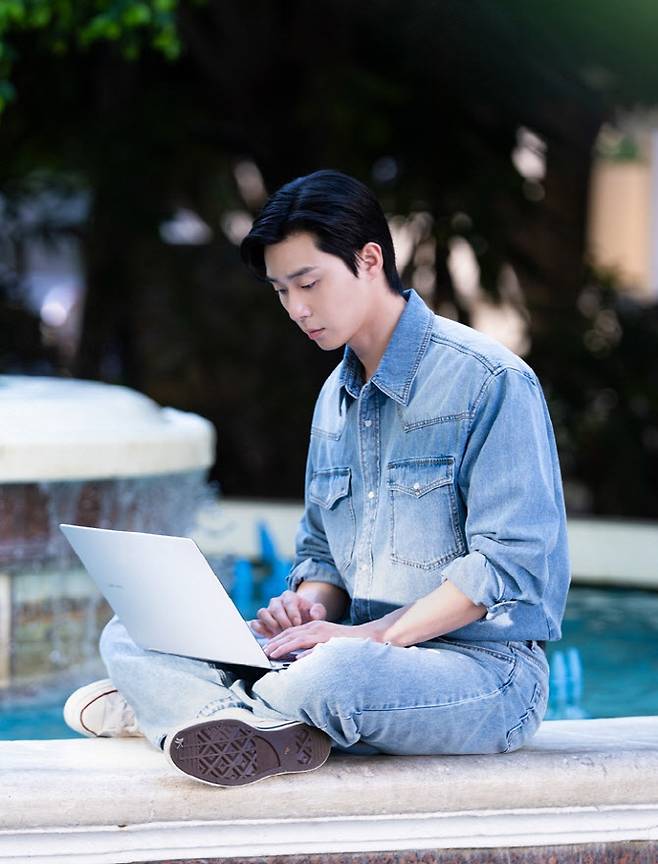 박서준(사진=어썸이엔티)