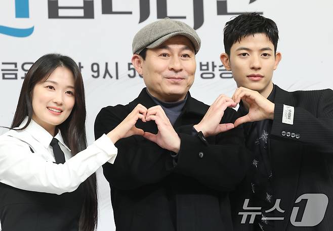 '오인간' 감독 '모범택시3' 후속작 부담…1번 타자로 출루할 것