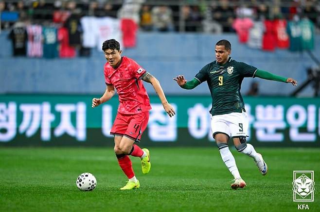 [오피셜] 한국 울릴 뻔한 그 공격수! '명문 산토스 출신' 엔조, 충북청주 이적