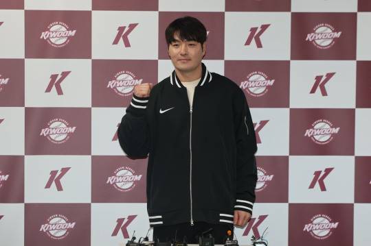 코치로 돌아온 박병호. 사진[연합뉴스]