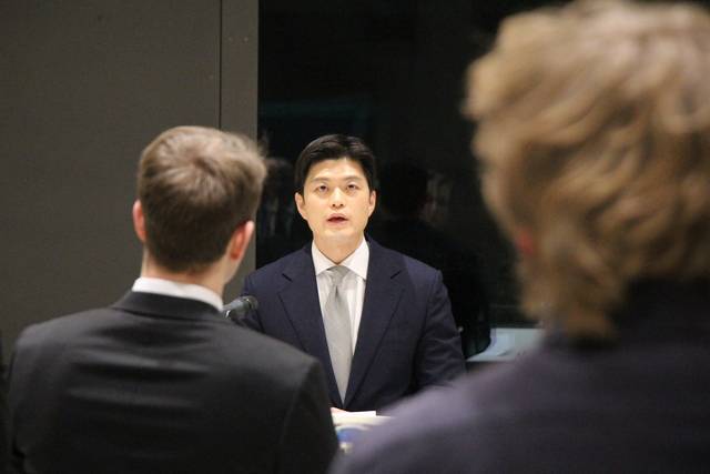 12일(현지시간) 독일 콘라드 아데나워 재단에서 주최한 ‘대한민국 인도·태평양 및 세계 전략적 안보 전망’ 리셉션 기조 연설을 하고 있는 김용태 국민의힘 의원