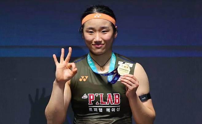 “진정한 1등은 안세영”…中매체 씁쓸한 인정→천위페이·왕즈이 동반 4강에도 인도오픈은 AN 독무대 한숨