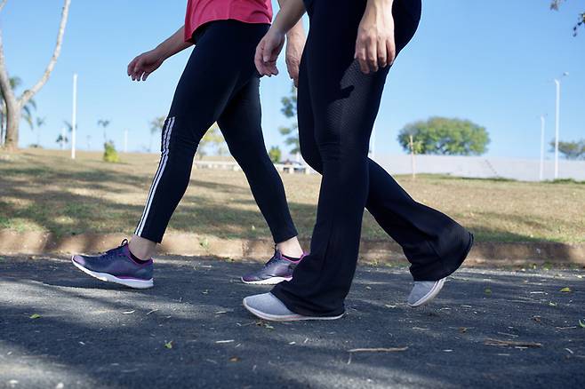 매일 일정 시간 이상 걸으면 비만, 심장병, 당뇨병의 위험도 낮아진다. 사진= 게티이미지뱅크