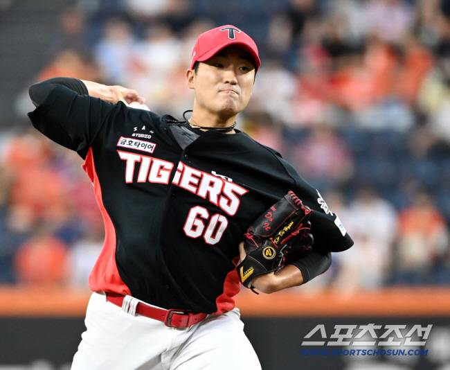 2일 대전 한화생명볼파크에서 열린 KIA와 한화의 경기, KIA 선발투수 김도현이 역투하고 있다. 대전=허상욱 기자wook@sportschosun.com/2025.09.02/