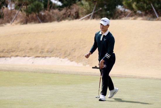 양희준은 인도네시아 전지훈련에 쇼트게임 훈련에 집중하고 있다. KPGA 제공