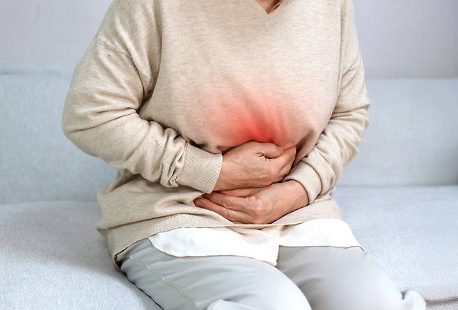 [뉴시스] 복통. *기사 본문과는 무관한 사진 *재판매 및 DB 금지