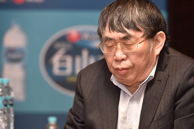 지난 14일 세상을 떠난 고 녜웨이핑 9단.  한국기원 제공