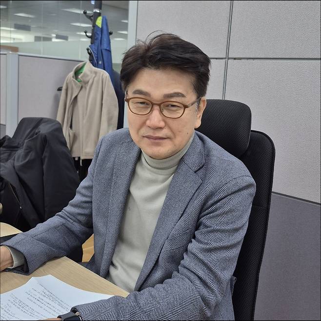 연합뉴스와 [삶] 인터뷰 중인 김경록 전 고문 [윤근영 기자 촬영]