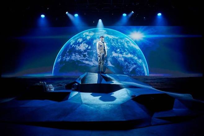 창작 뮤지컬 '비하인드 더 문' 고상호 공연 사진    [사진 제공= 컴퍼니연작]