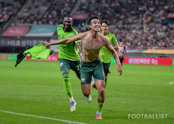 [단독] 겨울 최대어 송민규, 서울로! 김기동 감독과 '환상의 조화' 다시 이룬다