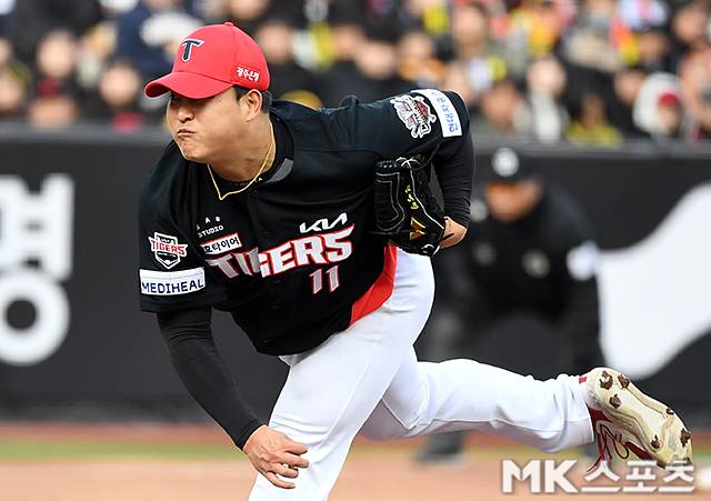 2025년 3월 29일 대전 한화생명 볼파크에서 ‘2025 프로야구’ KIA 타이거즈와 한화 이글스의 경기가 열렸다. 7회말 KIA 조상우가 역투하고 있다. 사진=천정환 기자