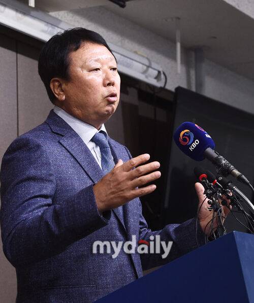 “SUN, 양준혁·이종범 은퇴 시킨 건…스스로 물러날 기회를 줘야죠” 임창용 또 직격탄, 자신이 감독이라면 안 그랬다