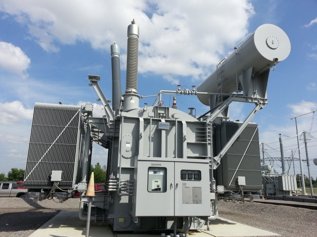 미국 송전망에 설치된 효성중공업 765kV 초고압변압기. [효성중공업 제공]