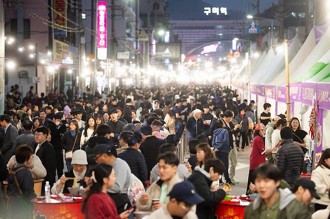 [안동=뉴시스] 구미 라면축제. (사진=경북도 제공) 2026.01.18. photo@newsis.com *재판매 및 DB 금지