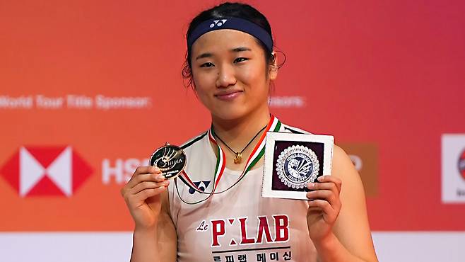 왕즈이가 짠해질 지경 대륙 패닉…안세영 '30연승 독주'