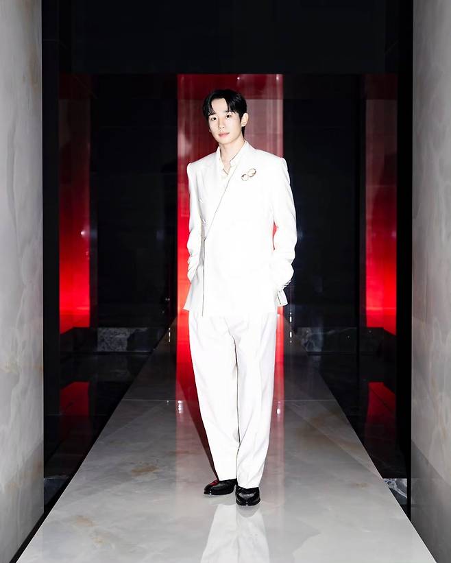 사진 | 정해인 SNS