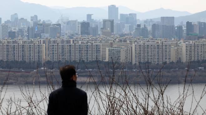 사진은 17일 서울시내 아파트 밀집지역. 2025.03.17 뉴시스
