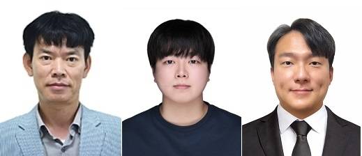 왼쪽부터 박수진 포스텍 교수, 박사과정 정재호 씨, 김성호 박사
