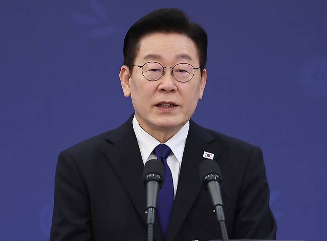 19일 이재명 대통령이 청와대에서 열린 조르자 멜로니 이탈리아 총리와의 공동언론발표에서 발언하고 있다. [연합]