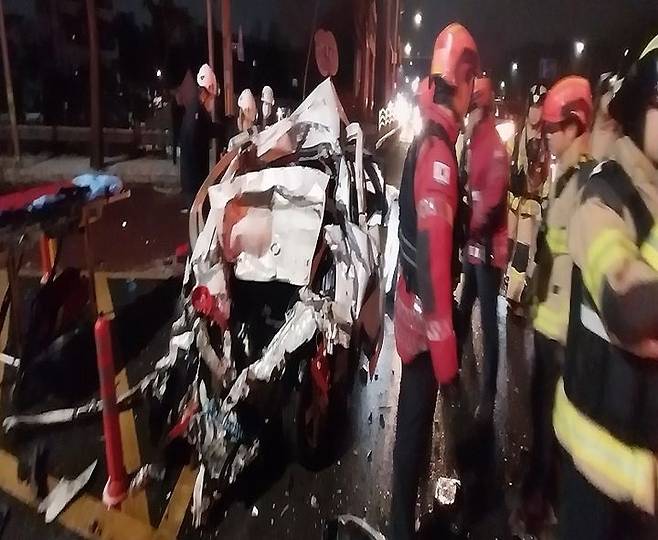 인천 남동구 수현삼거리 사고 현장. (사진=인천소방본부 제공) *재판매 및 DB 금지