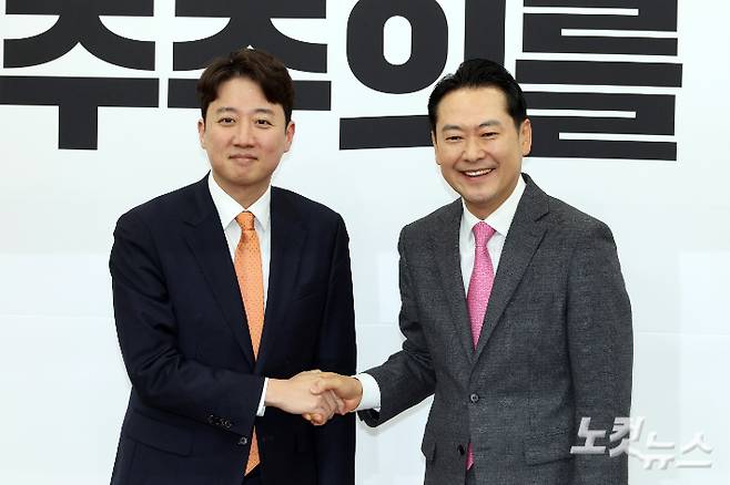 윤창원 기자