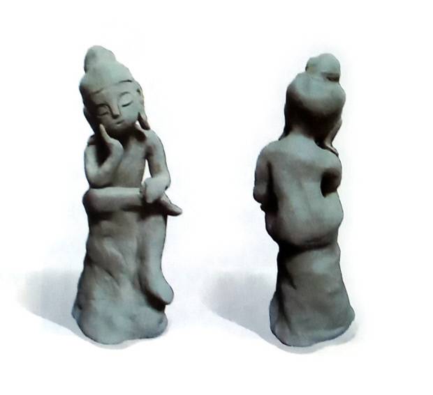 도예를 배우고 처음 제작했던 아기반가사유상.