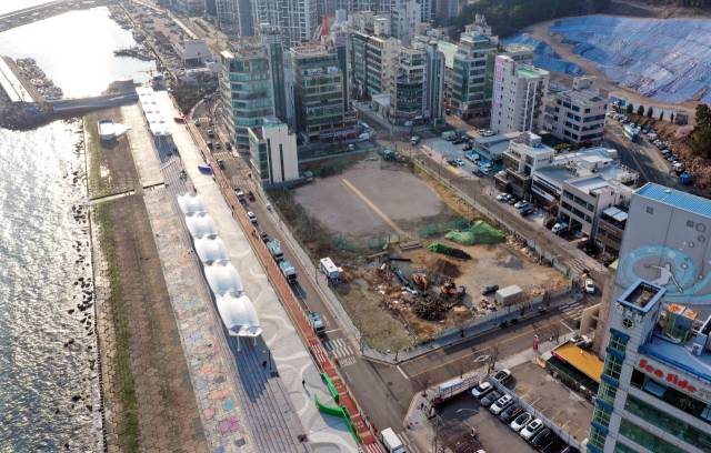 부산 수영구 민락수변공원 앞 옛 청구마트 부지 일대. 부산일보DB