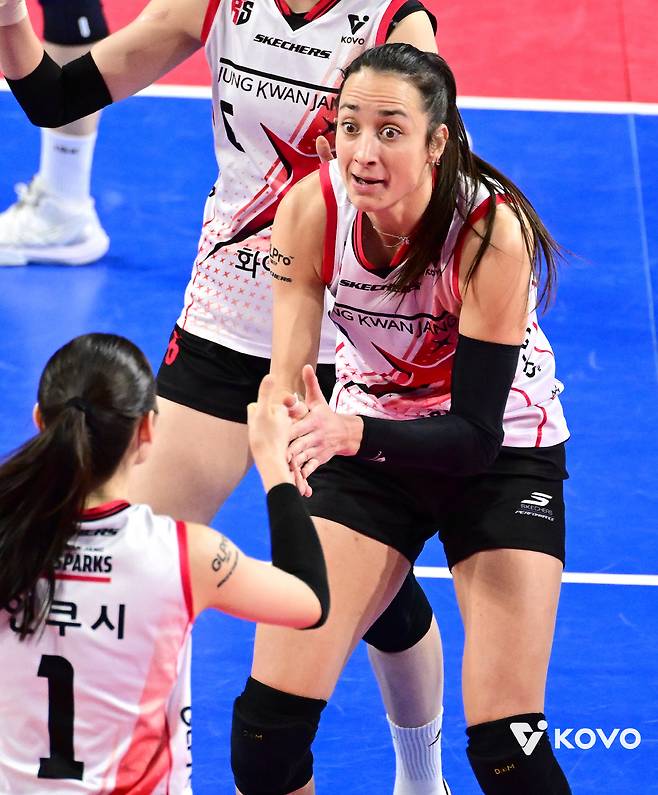 불의의 사고 도대체 뭐 하다 다쳤길래, 왜 감독은 부상 부위 함구했을까