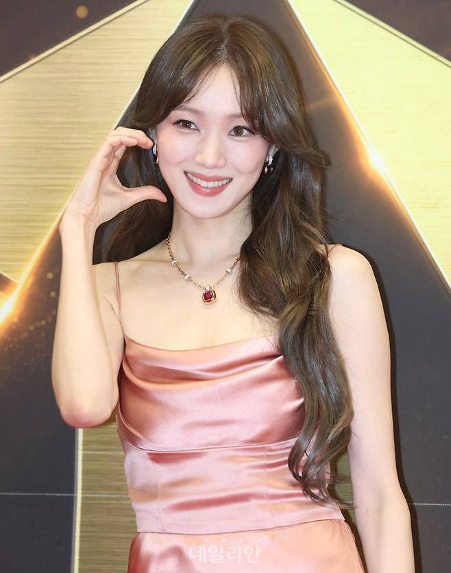 뮤지컬 '알라딘'으로 신인상을 수상한 배우 이성경 ⓒ데일리안 방규현 기자