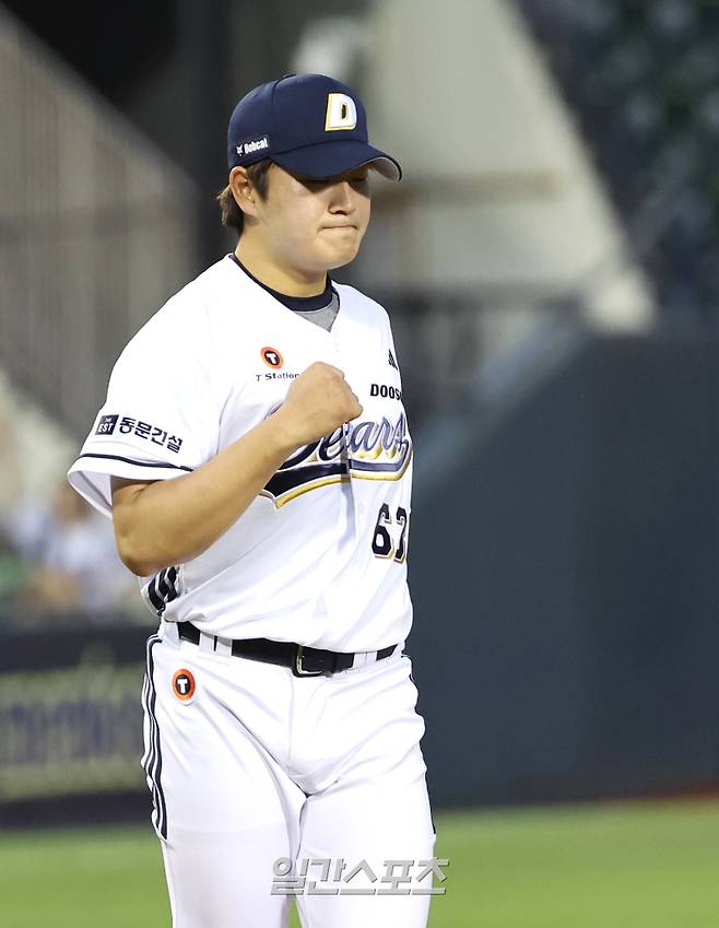두산 클로저 김택연, 연봉 2억원 진입...최고 인상액·인상률은 오명진