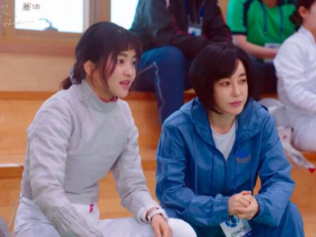 김태리와 김혜은은 tvN 드라마에서 첫 인연을 맺었다. / tvN '스물다섯 스물하나'