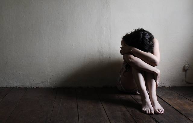 우울증 환자들이 흔히 호소하는 ‘사회적 위축’은 성격 문제가 아닌 뇌 신경회로의 변화와 밀접한 관련이 있다는 연구 결과가 나왔다. 게티이미지