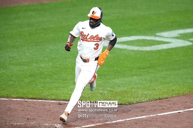 ▲ 호르헤 마테오. 애틀랜타 브레이브스가 빙판길에 넘어져 손가락을 다친 뒤 수술을 받은 주전 유격수 김하성의 공백을 채우기 위해 마테오를 영입했다.