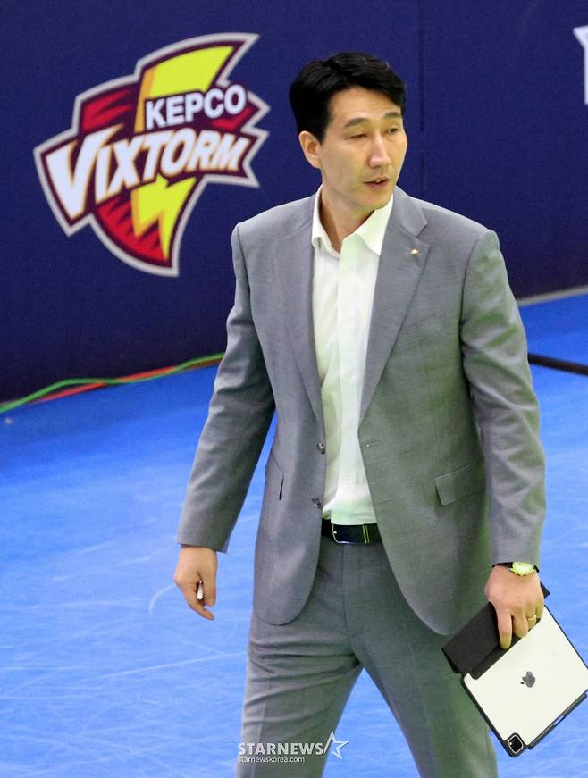 [한번에쓱]'셧아웃 한번 가자!' 한전 권영민 감독