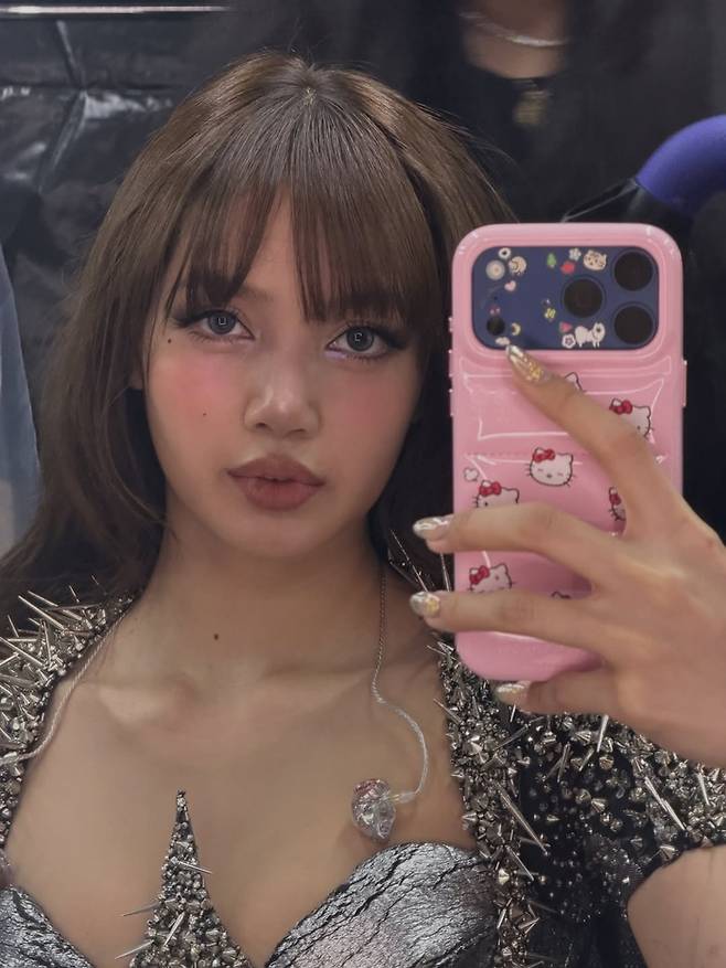 사진ㅣ리사 SNS