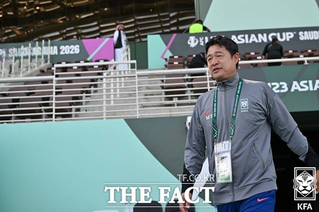 한국 23세 이하 대표팀의 이민성 감독은 20일 일본과 2026 AFC U23 아시안컵 4강전에서 0-1로 패한 뒤 기자회견에서 골 결정력 부족을 결정적 패인으로 분석했다./제다=KFA