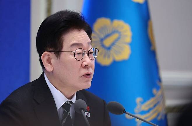 이재명 대통령이 21일 청와대 영빈관에서 열린 신년기자회견에서 발언하고 있다. ⓒ연합뉴스