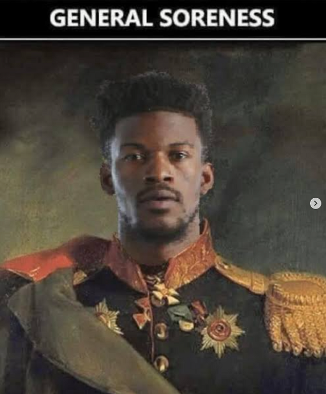 버틀러가 공개한 의외의 사진이 외신과 팬들의 시선을 사로잡았다. [사진 버틀러 SNS 갈무리]