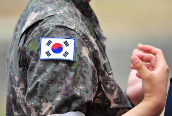 한 육군 병사가 외박을 나갔다가 부대로 복귀하지 않고 해외로 탈영해 군 당국이 추적에 나섰다. 기사 내용과 상관없는 이미지. [사진=픽사베이]