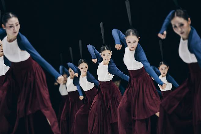 "One Dance" (Seoul Metropolitan Dance Theater)