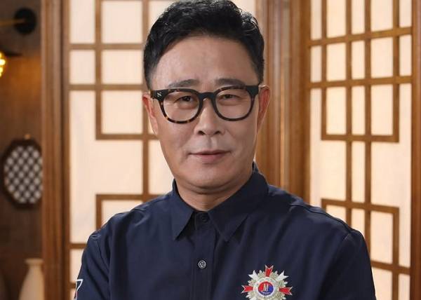 전과 5범이라는 사실이 밝혀진 임성근 셰프가 음주운전 사실을 자백한 유튜브 영상을 돌연 삭제했다. 사진은 임성근 셰프 모습. /사진=임성근 인스타그램 캡처