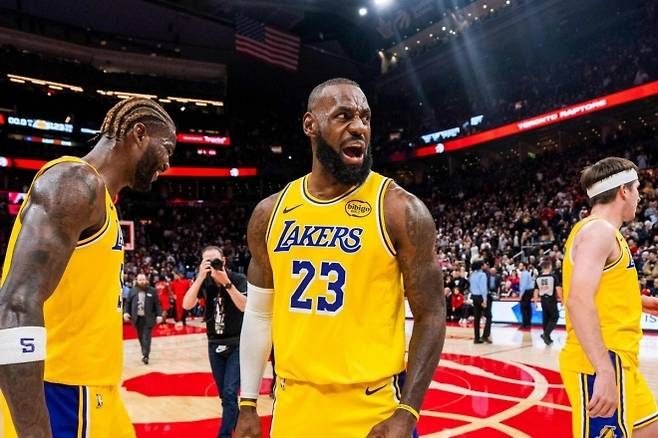 ‘살아 있는 전설’ 르브론 제임스…22년 만에 NBA 올스타 못 뛰나