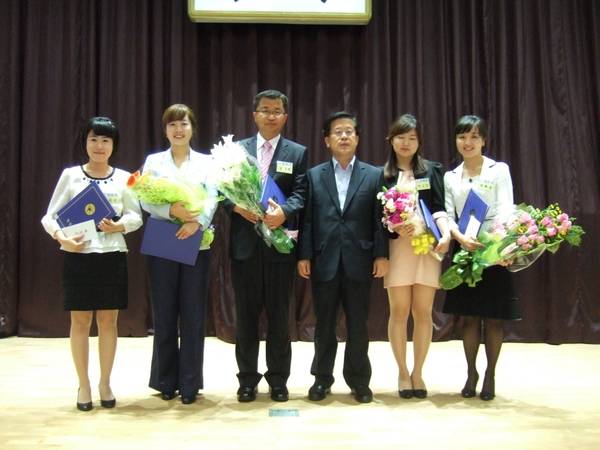 강재위 팀장은 2012년 경남도 친절공무원 콘테스트에서 우수상을 받았다. /진주시