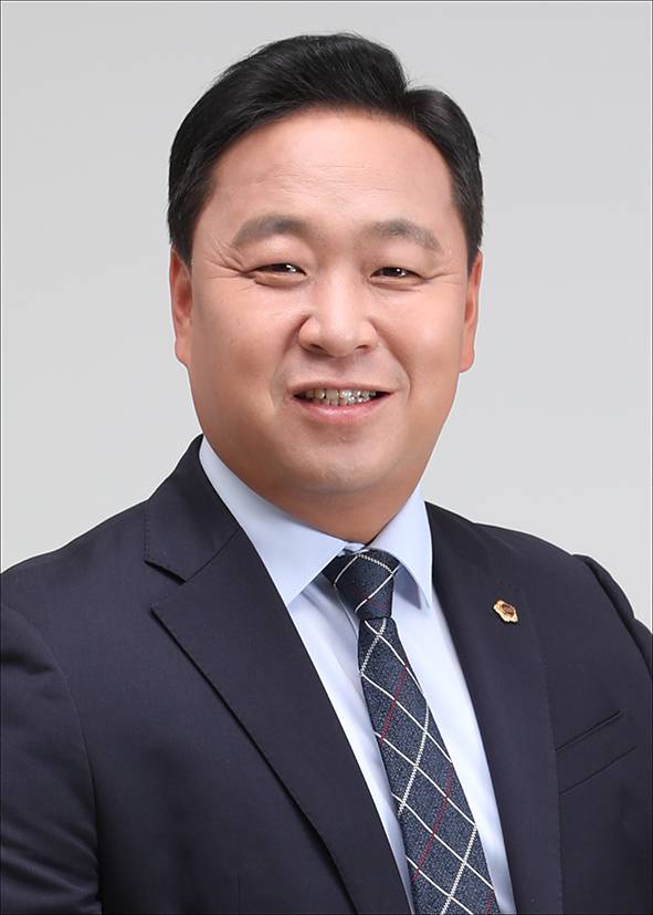 손덕상 도의원 사진.