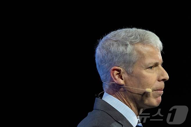 크리스 라이트 미국 에너지부 장관이 10일(현지시간) 텍사스주 휴스턴에서 열린 에너지 콘퍼런스인 세라위크(CERAWeek)에서 연설하고 있다. ⓒ 로이터=뉴스1 ⓒ News1 류정민 특파원