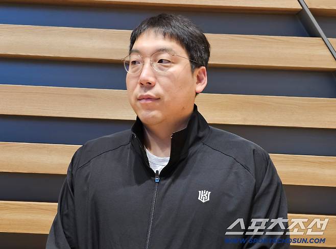 인천공항 인터뷰에 임한 KT 위즈 김현수. 김영록 기자