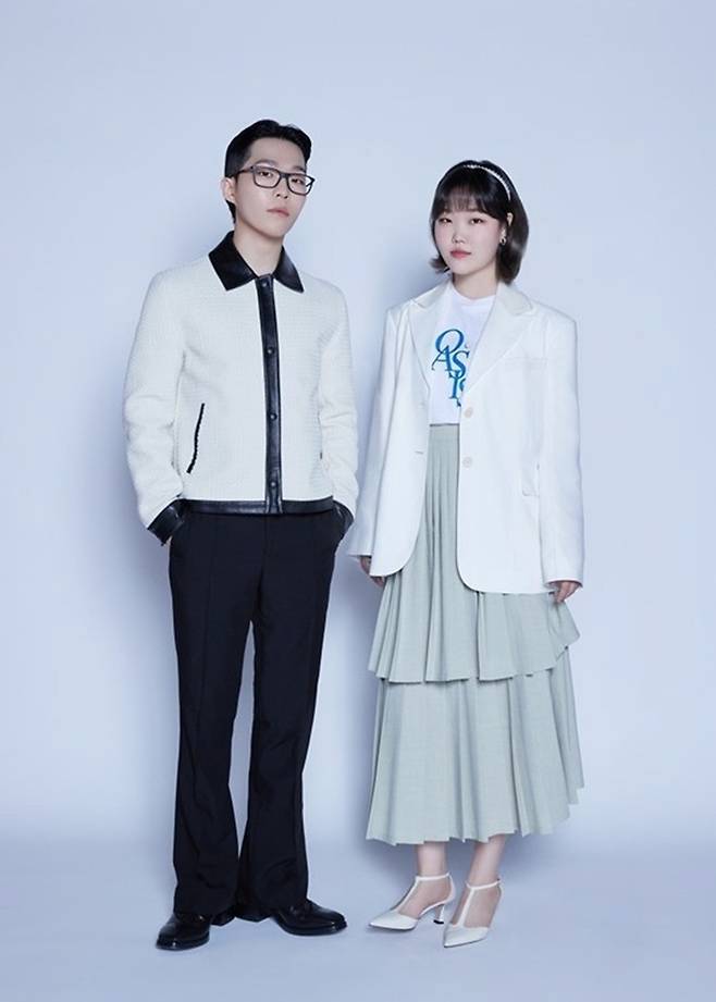 악뮤 이찬혁(왼쪽), 이수현. 사진 제공=YG엔터테인먼트