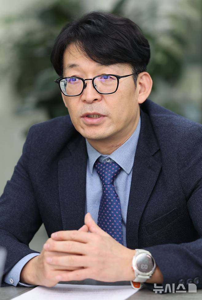 [과천=뉴시스] 권창회 기자 = 배환국 소프트캠프 대표가 19일 경기 과천 소프트캠프 사무실에서 뉴시스와 인터뷰를 하고 있다. 2026.01.19. kch0523@newsis.com