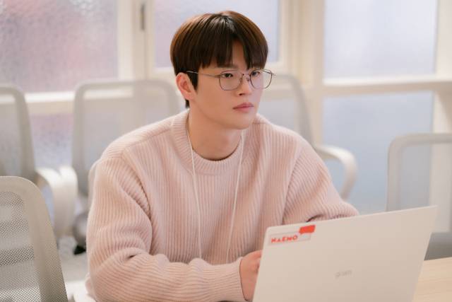 '월간남친'의 스틸컷. 사진 제공=넷플릭스