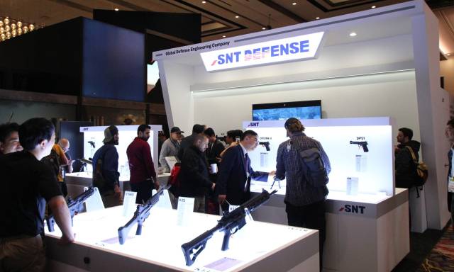 20일부터 23일(한국시간)까지 미국 라스베이거스에서 열린 세계 최대 총기 전시회 ‘샷쇼(SHOT Show) 2026’에 참가한 SNT모티브가 소총·권총·기관총·저격용 소총까지 아우르는 풀라인업을 선보이고 있다. 사진제공=SNT모티브